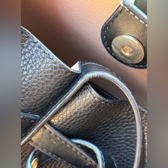 Michael Kors Emilia Large Tote Leather Shoulder Handbag Black - Good Condition - Picture 14 of 15